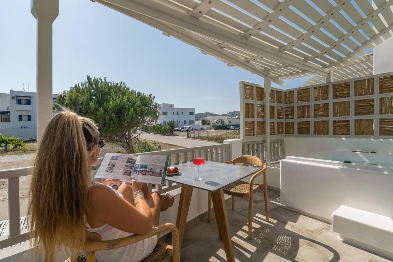 Orama Suites Milos Adamantas Exterior photo